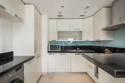 2 Bedrooms Apartment in Bonnington Tower
