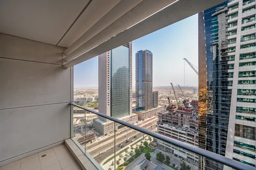2 Bedrooms Apartment in Bonnington Tower