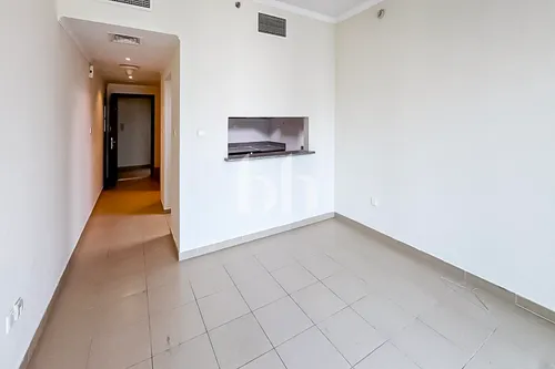High Floor | Duplex | skyline view | Vacant |