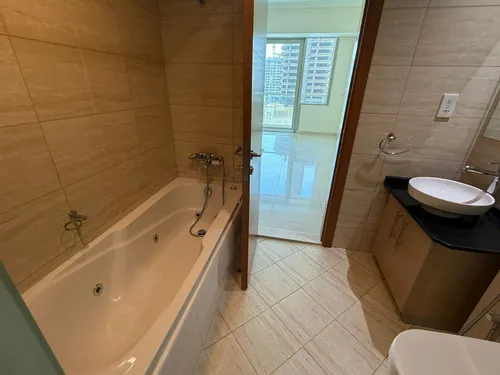 1 Bedroom Apartment in Ocean Heights