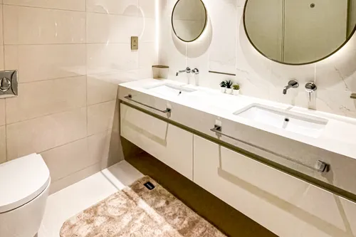 2 Bedrooms Apartment in Beach Vista