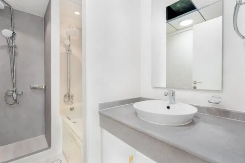 2 Bedrooms Apartment in The Torch