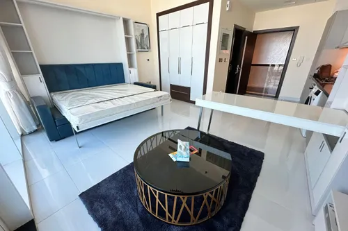 Apartment in Miraclz Tower by Danube