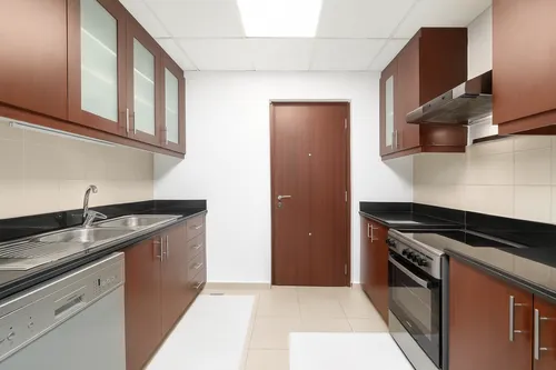 2 Bedrooms Apartment in Bahar 1