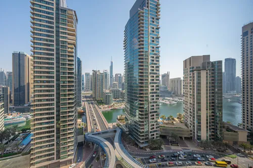2 Bedrooms Apartment in Bahar 1