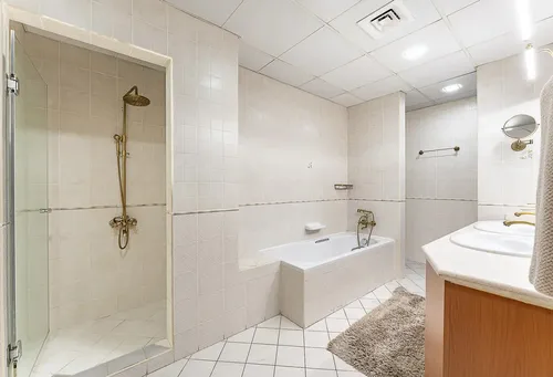 3 Bedrooms Apartment in Emerald Residence