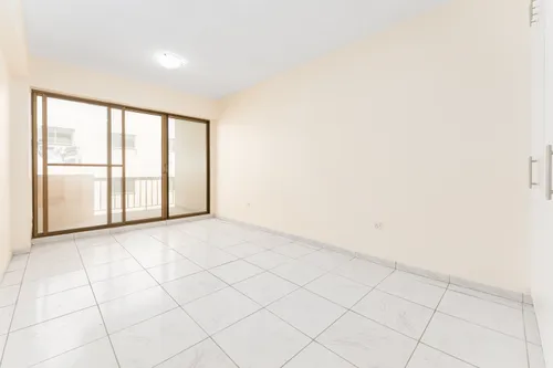 2 Bedrooms Apartment in Golden Sands 2