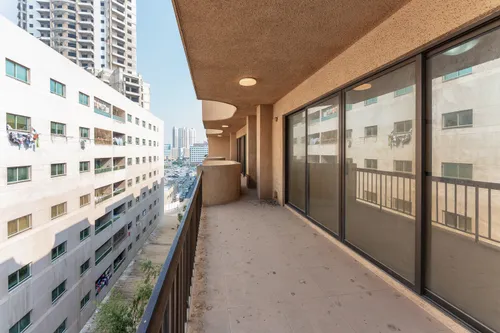 2 Bedrooms Apartment in Golden Sands 2