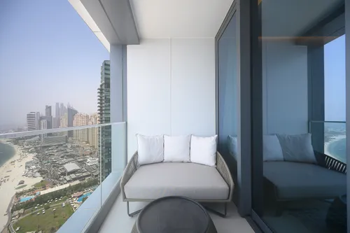 3 Bedrooms Hotel Apartment in Jumeirah Gate Tower 2