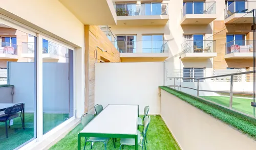 1 Bedroom Apartment in Oxford Residence 2