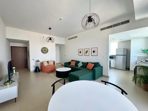 2 Bedrooms Apartment in 5242 Tower 1