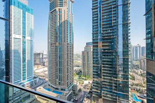 2 Bedrooms Apartment in Jumeirah Living Marina Gate