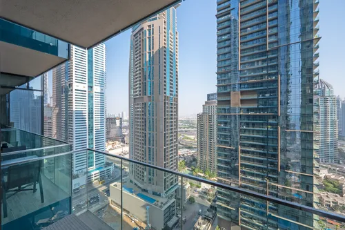 2 Bedrooms Apartment in Jumeirah Living Marina Gate