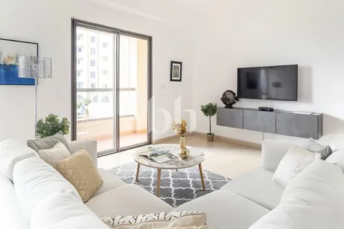 Furnished | Vacant | Flexible Cheques