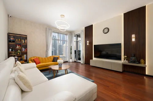 2 Bedrooms Apartment in Green Lake Tower 3