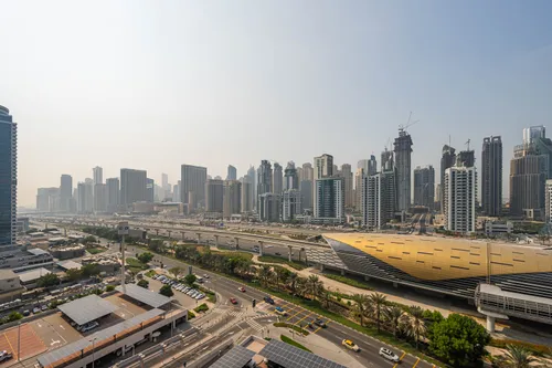 2 Bedrooms Apartment in Green Lake Tower 3