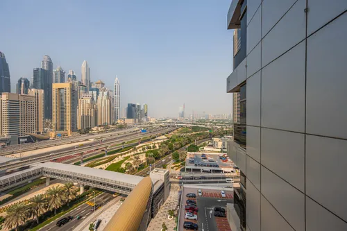 2 Bedrooms Apartment in Green Lake Tower 3