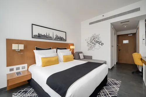 Apartment in Sky Central Hotel
