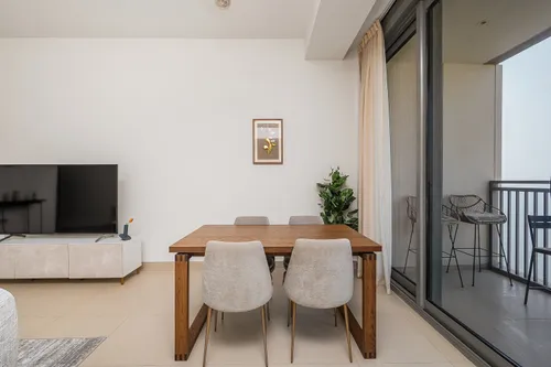 2 Bedrooms Apartment in 5242 Tower 1