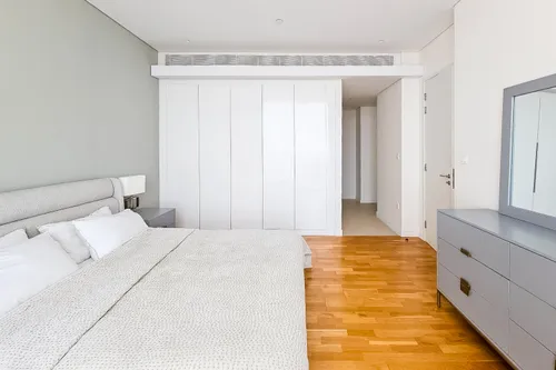 1 Bedroom Apartment in Apartment Building 7