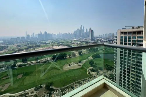 2 Bedrooms Apartment in The Links West Tower