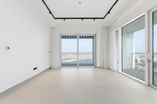 3 Bedrooms Apartment in Grand Bleu Tower 1