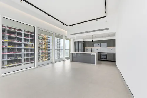 3 Bedrooms Apartment in Grand Bleu Tower 1