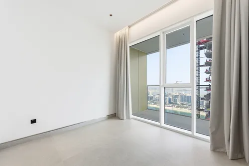 3 Bedrooms Apartment in Grand Bleu Tower 1