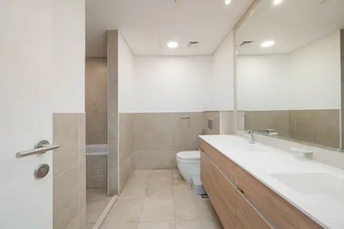 2 Bedrooms Apartment in Al Andalus Tower B