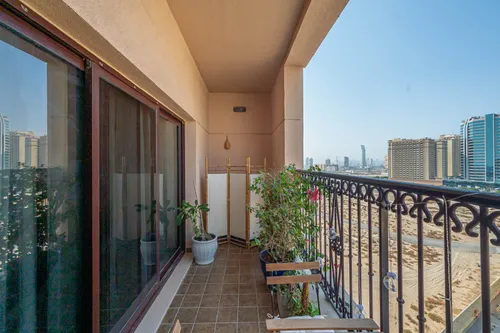 2 Bedrooms Apartment in Al Andalus Tower B