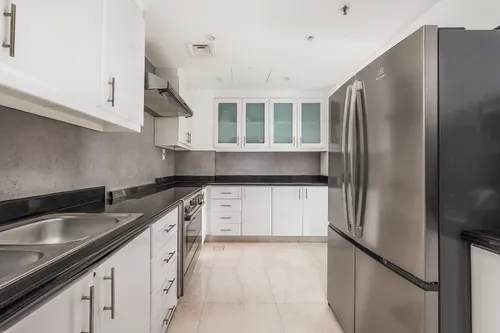 3 Bedrooms Apartment in Shams 1