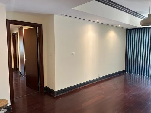 3 Bedrooms Apartment in Al Fairooz Villas