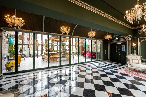 1 Bedroom Apartment in One of One Luxury Residences