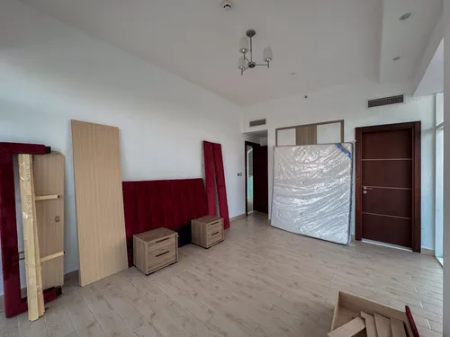 2 Bedrooms Apartment in La Residence, Jumeirah Village Triangle