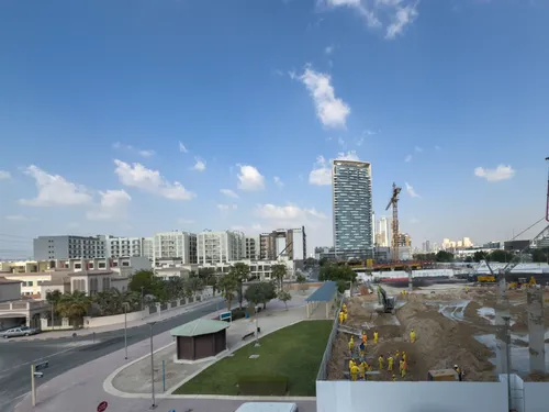 2 Bedrooms Apartment in La Residence, Jumeirah Village Triangle