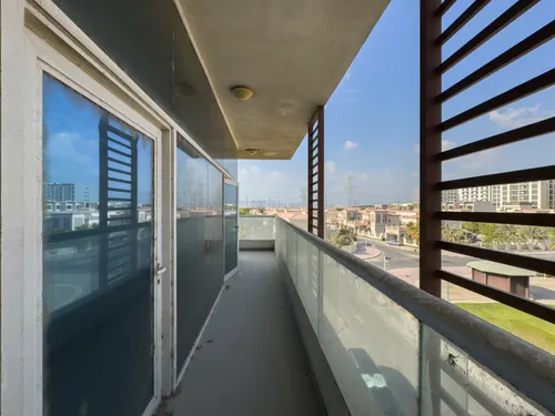 2 Bedrooms Apartment in La Residence, Jumeirah Village Triangle