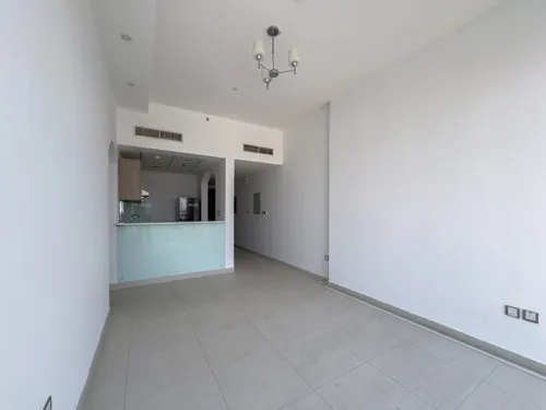 2 Bedrooms Apartment in La Residence, Jumeirah Village Triangle