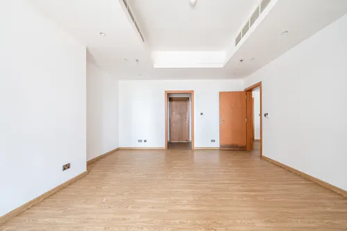 1 Bedroom Apartment in Green Lake Tower 1