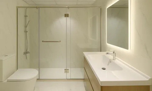 2 Bedrooms Apartment in Lake Shore Tower