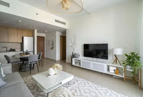 1 Bedroom Apartment in 5242 Tower 1