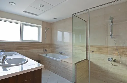 3 Bedrooms Apartment in Trident Bayside