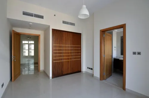 3 Bedrooms Apartment in Trident Bayside