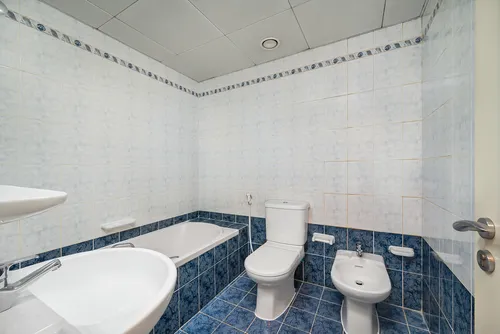 2 Bedrooms Apartment in Al Meraikhi 1
