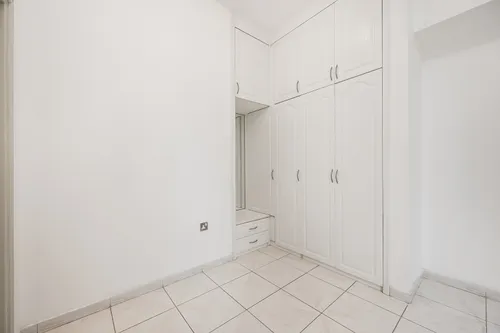 2 Bedrooms Apartment in Al Meraikhi 1