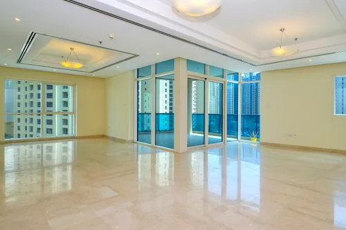 Managed | Unfurnished | Low Floor | Community View