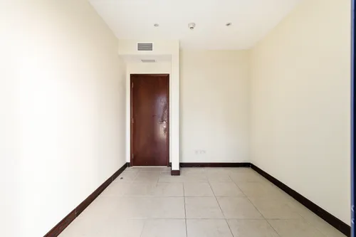 1 Bedroom Apartment in Goldcrest Views 1