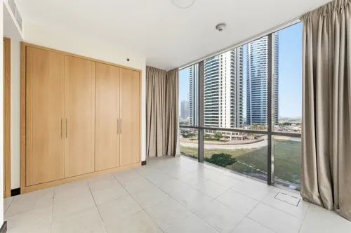 1 Bedroom Apartment in Goldcrest Views 1