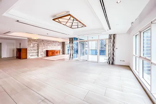 Managed | Furnished | High Floor | 3 BHK