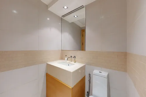 2 Bedrooms Apartment in Blakely Tower