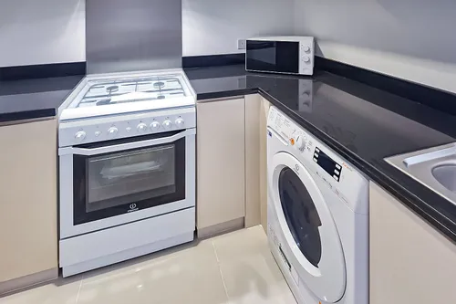 1 Bedroom Apartment in Carson A